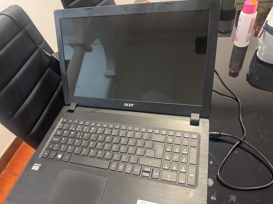 Laptop Acer Aspire 3