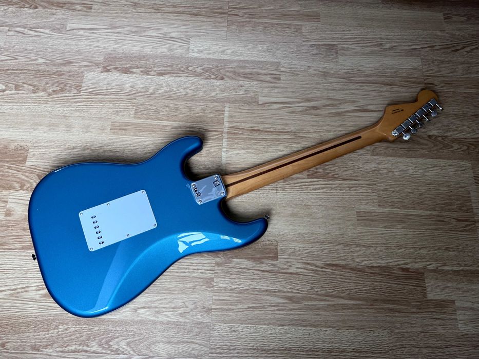 Новий Fender Vintera II ’50s Stratocaster Maple Fingerboard Ocean Turquoise Metallic