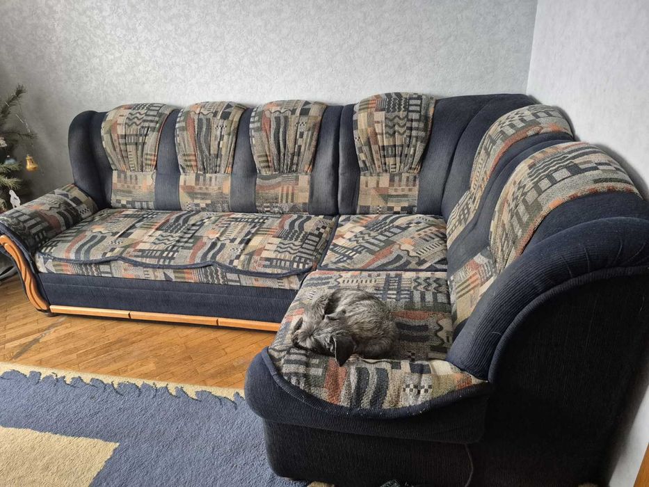 Диван кутовий вживаний, самовивіз