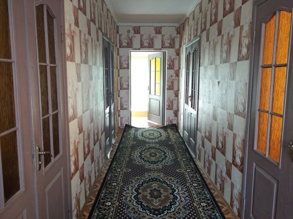 Продам двох поверховий будинок