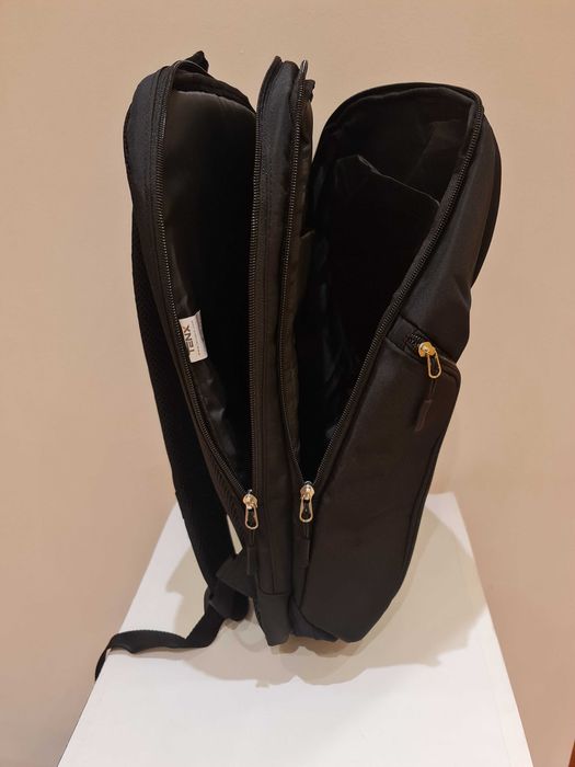 Mochila para prática de ténis ou outra modalidade