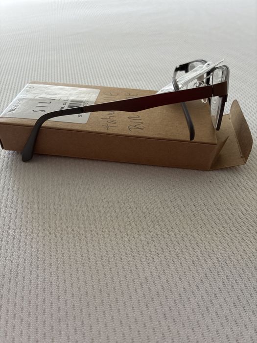 Oculos graduados, novos com etiqueta de ver ao perto