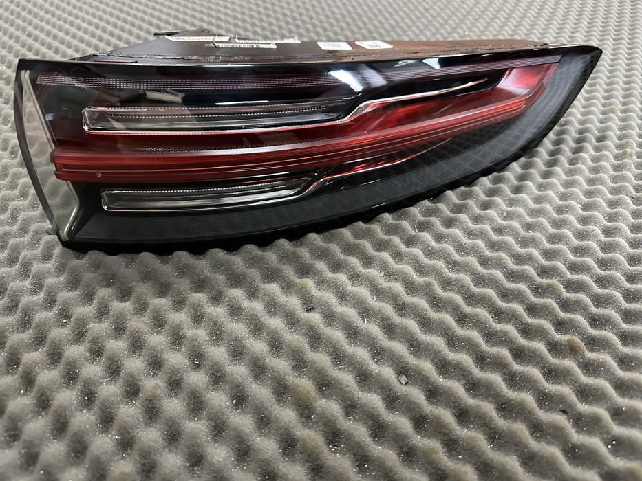 Lampa Porsche Cayenne 9Y0.945.096.J 9Y0.945.095.J