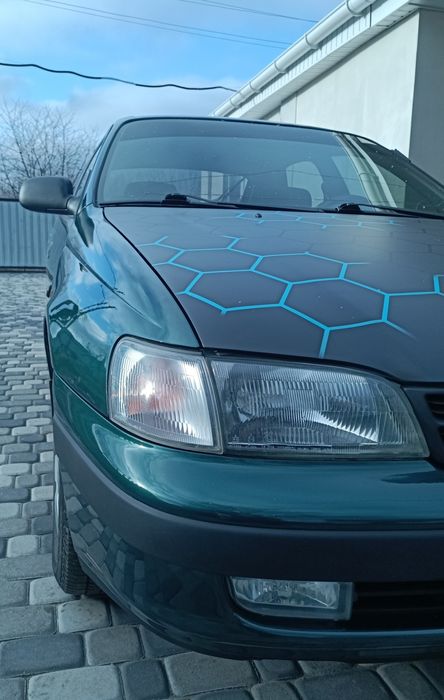 Тойота Карина Е Toyota carina E