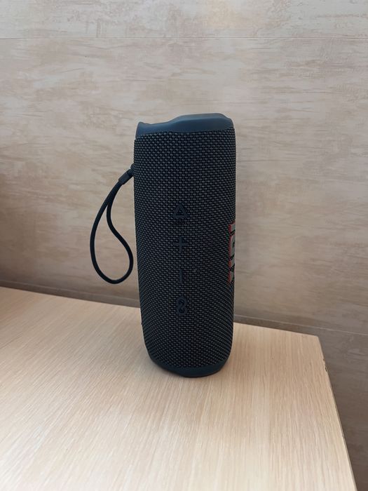 Портативна колонка JBL Flip 6 Blue