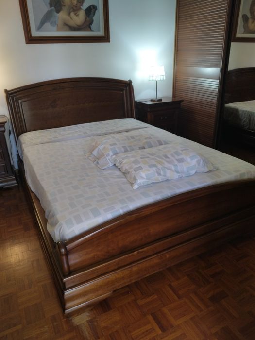 Venda de mobílias e artigos para casa