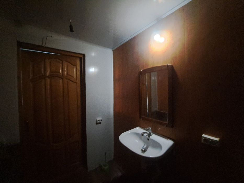 Продам будинок поряд з Центральним Ринком