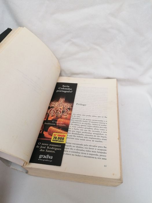 Livro: O Codex 632