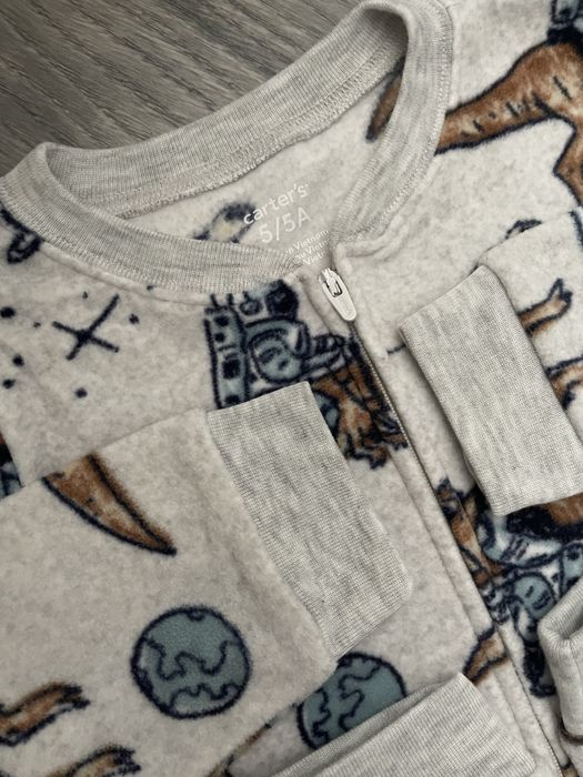 Флісовий чоловічок піжама Carter’s, розмір на 5 років (105-110 см).