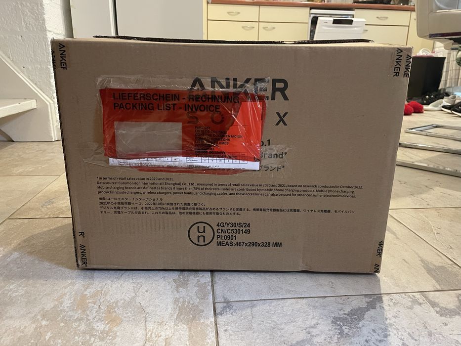 Нова Anker SOLIX 800 — резервне живлення 800 Вт