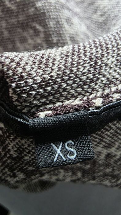 Guess komplet xs logo 4G