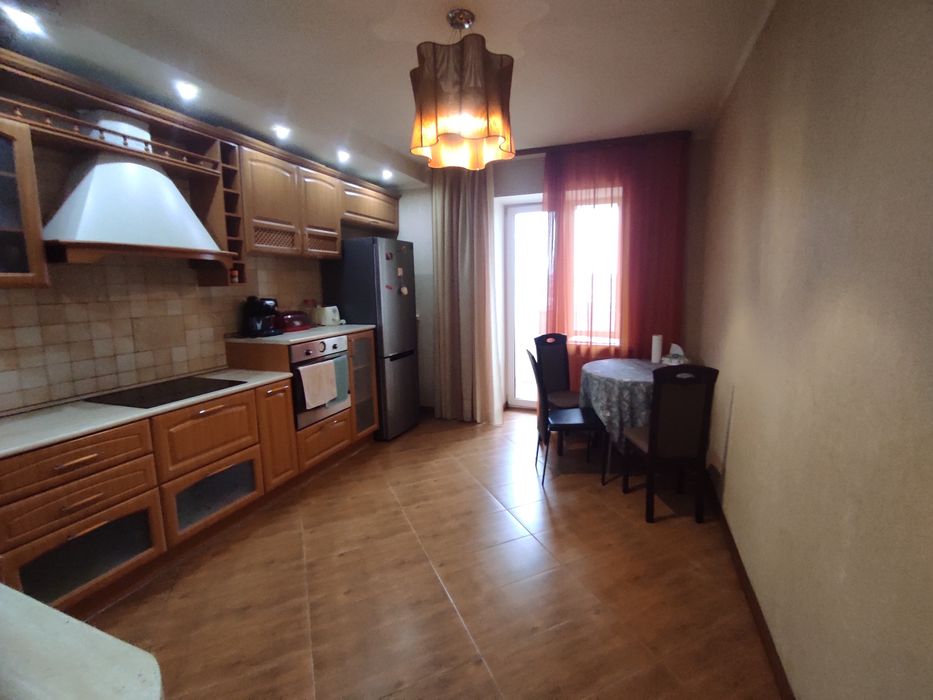 Продаж 3 кім квартири вул Байди -Вишневецького 9, Виноградар