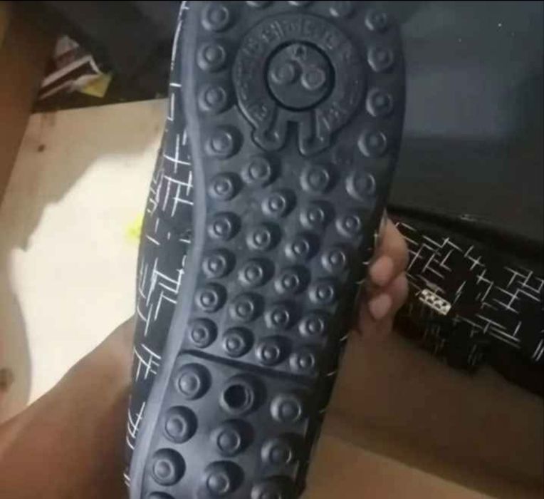 Botins de marca em  caramuça é pele 5 pares de Sapatos/botas  novos ..