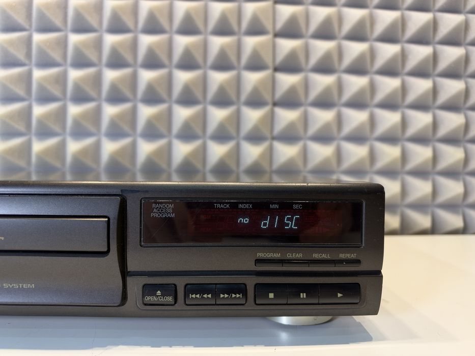 Odtwarzacz CD Technics SL PG 380 A