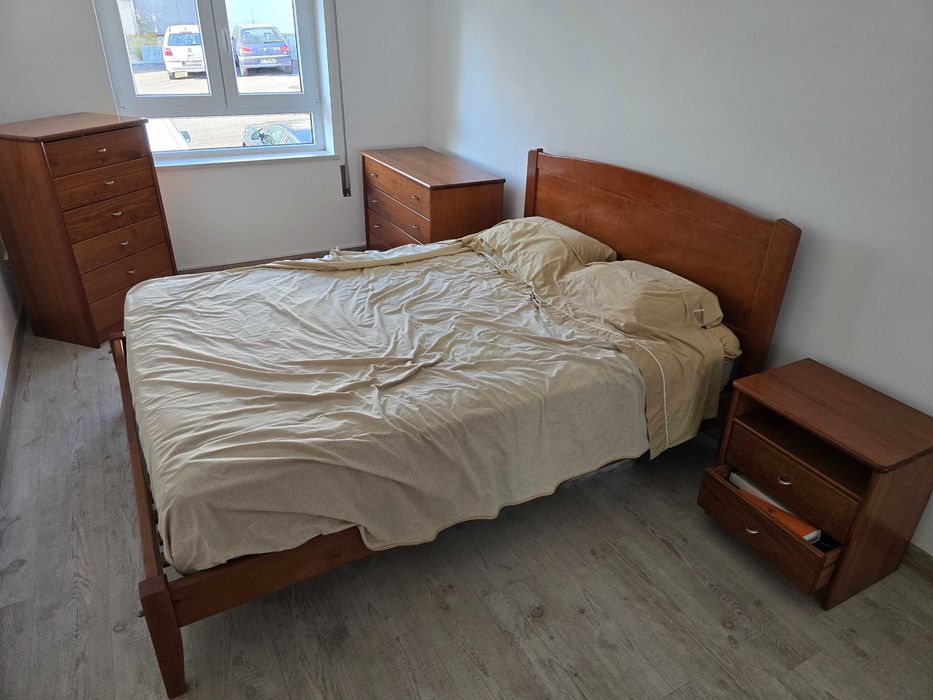 Vendo quarto completo  de casal