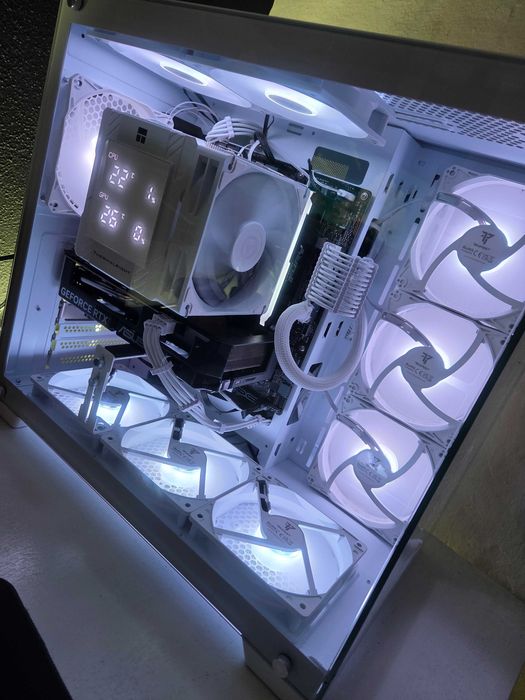 Computador Gaming (I7 14700 / RTX 5060ti 16gb / 64gb Ram]