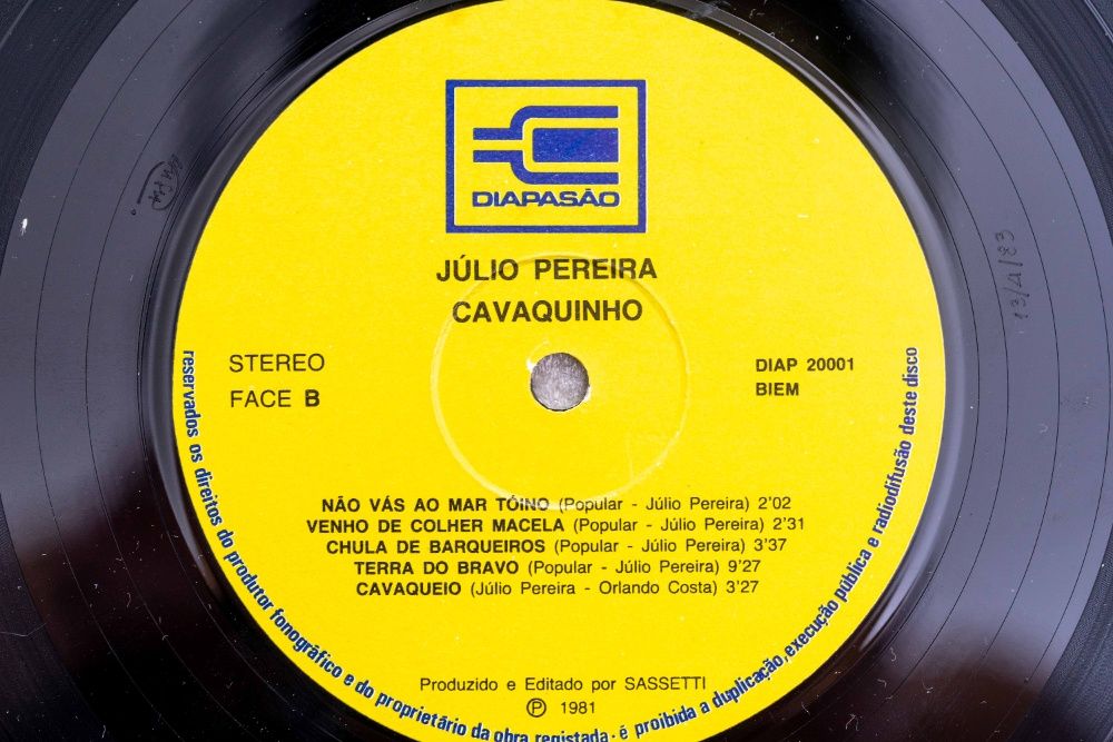 LP Disco de vinil Julio Pereira, cavaquinho
