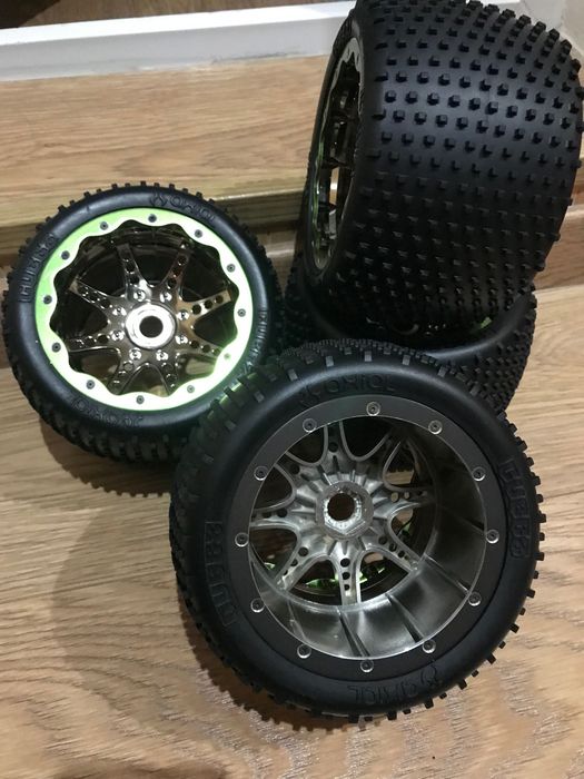 Колеса OFF-ROAD для авто 1/8 масштаба