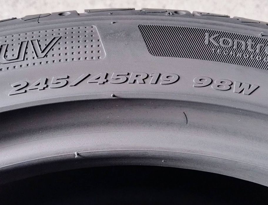 Шини літні R19 245/45 Hankook Ventus S1 Evo2 SUV