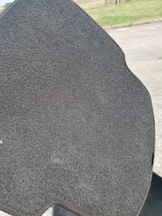 Коврики автомобільні універсальні