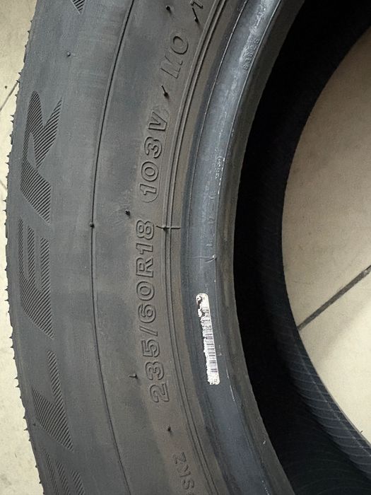 Pneu Pirelli 235/60 R18 103V