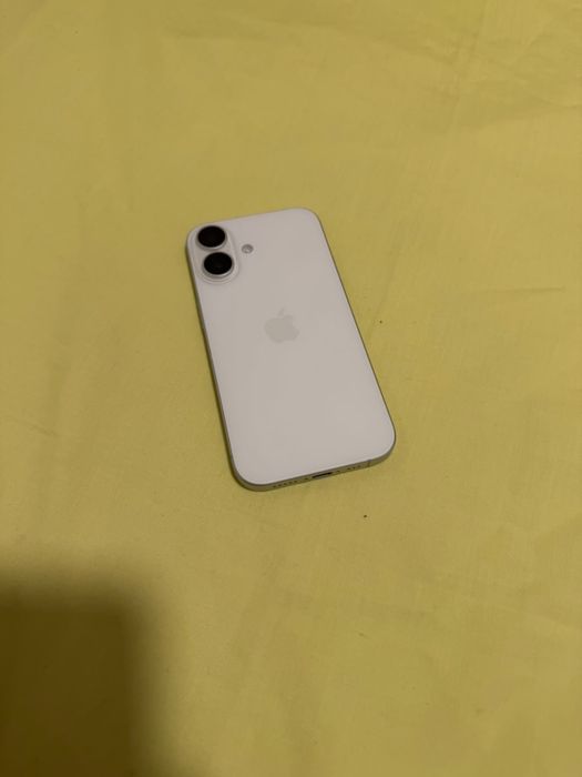 Iphone 16 usado