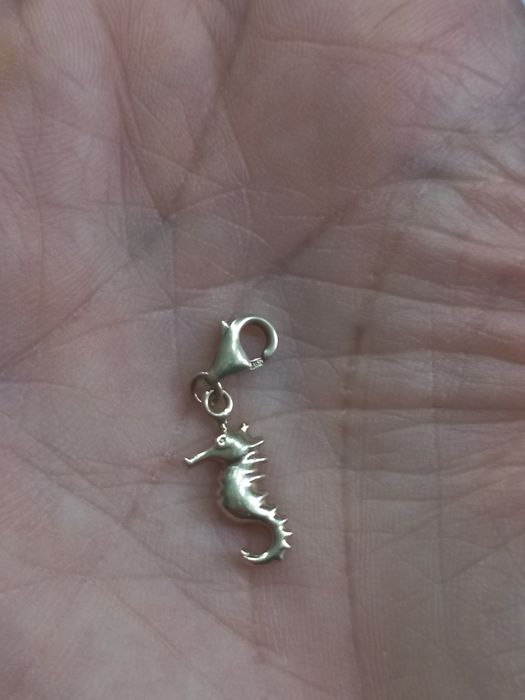Złoty charms/zawieszka do bransoletki 585/0,65g