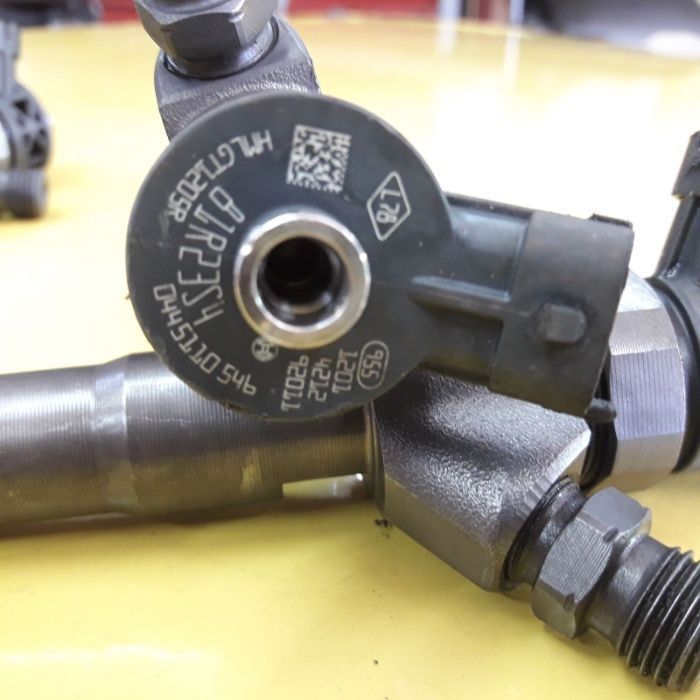 форсунки 0445110569 Renault Trafic Opel Vivaro Renault Talisman Nissan