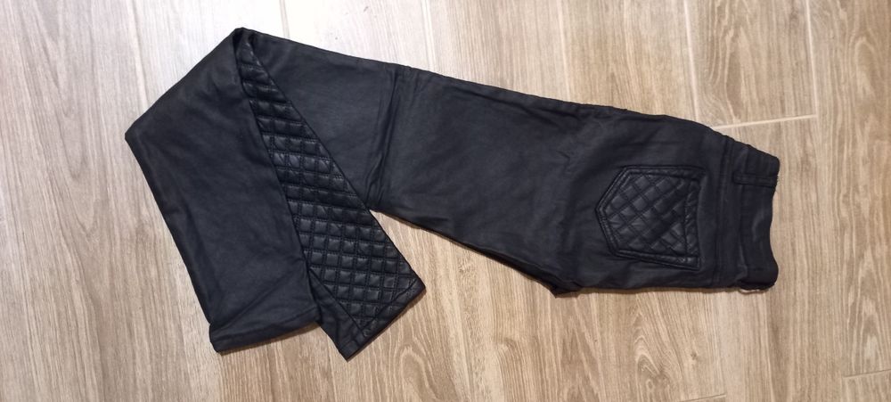 Штаны кожзам.          .