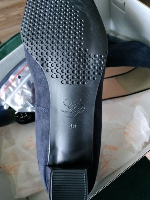 Buty damskie, granatowe -40, Firmy GRODECKI. Stan bardzo dobry