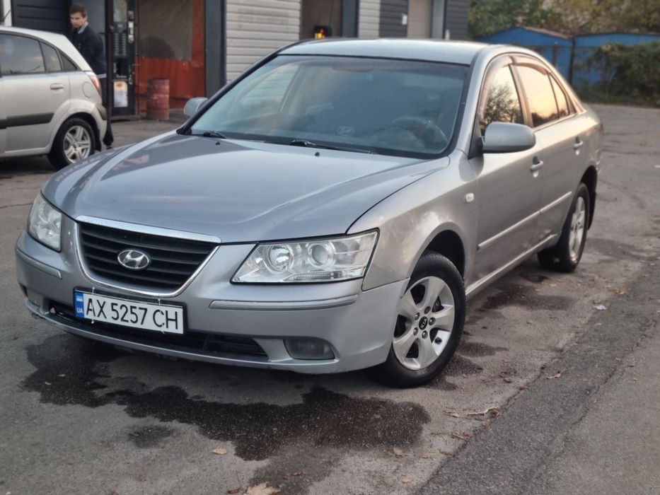 Хундай Соната 2008р 2,0 газ/бенз