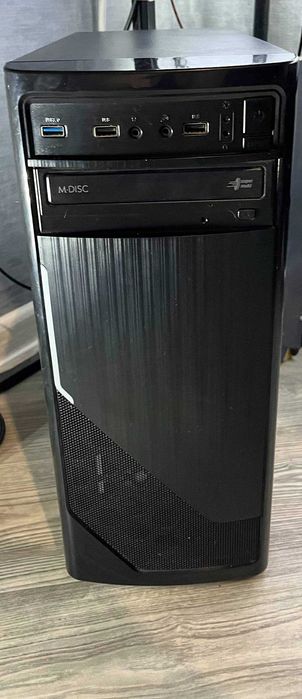 Настільний комп'ютер