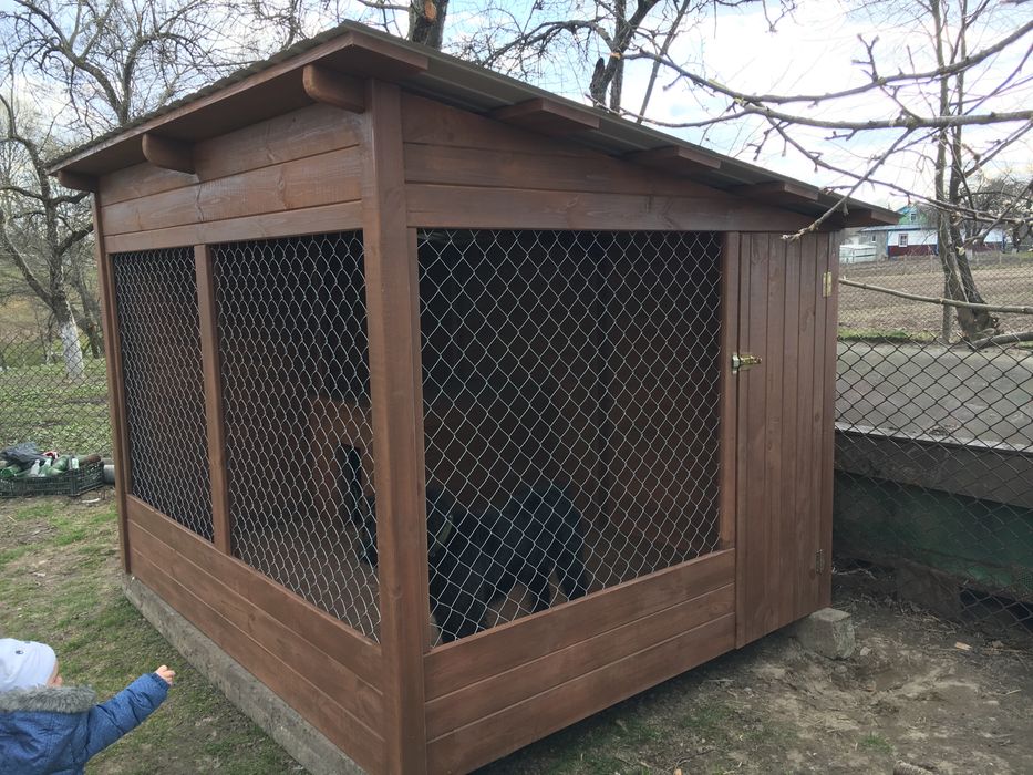 Вольєр для собаки