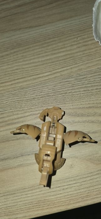 Bakugan Storm Skyress 500G Tan Subterra