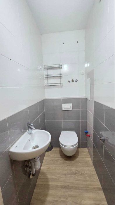 Продаж великої 1к з ремонтом в новому будинку.