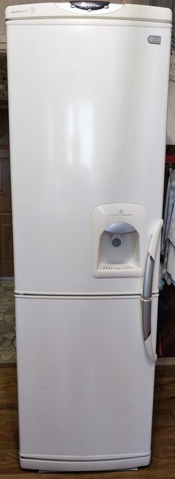 Lodówka LG Electrocool, używana, sprawna.