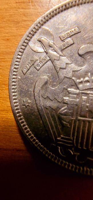 Francisco Franco - moedas antigas 5 pesetas 1957 (*72 e *75)