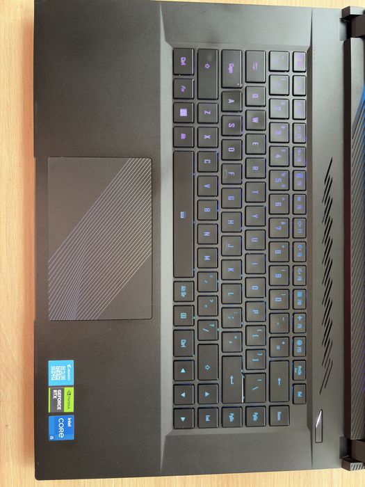 Gigabyte AORUS 15 9KF | i5-12500H | 16GB DDR5 | RTX 4060 | 360Hz