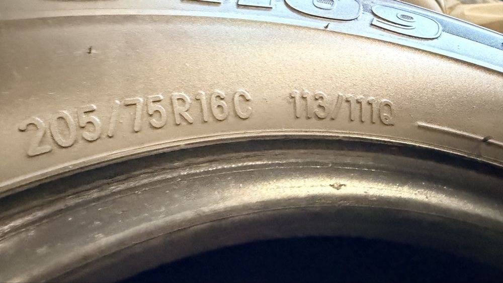 Opony toyo zimowe 205/75/R16C 7,5 mm
