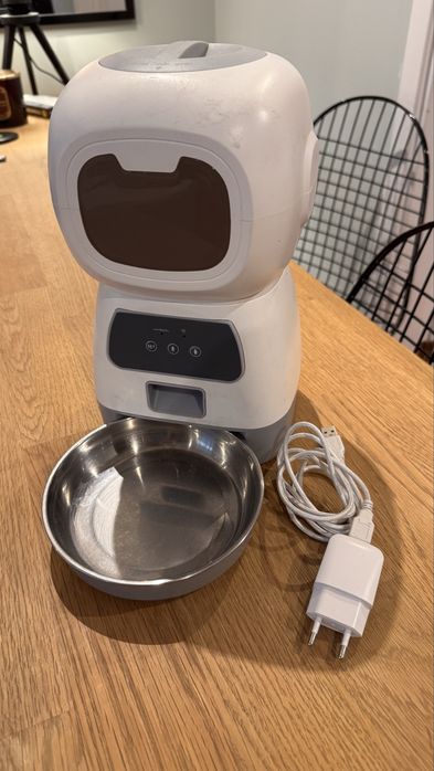 Alimentador automático para animais de estimação