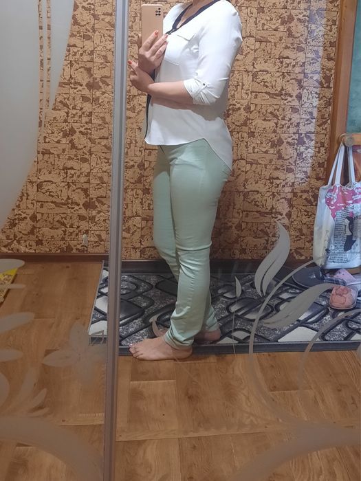 Блузка и брюки стрейч