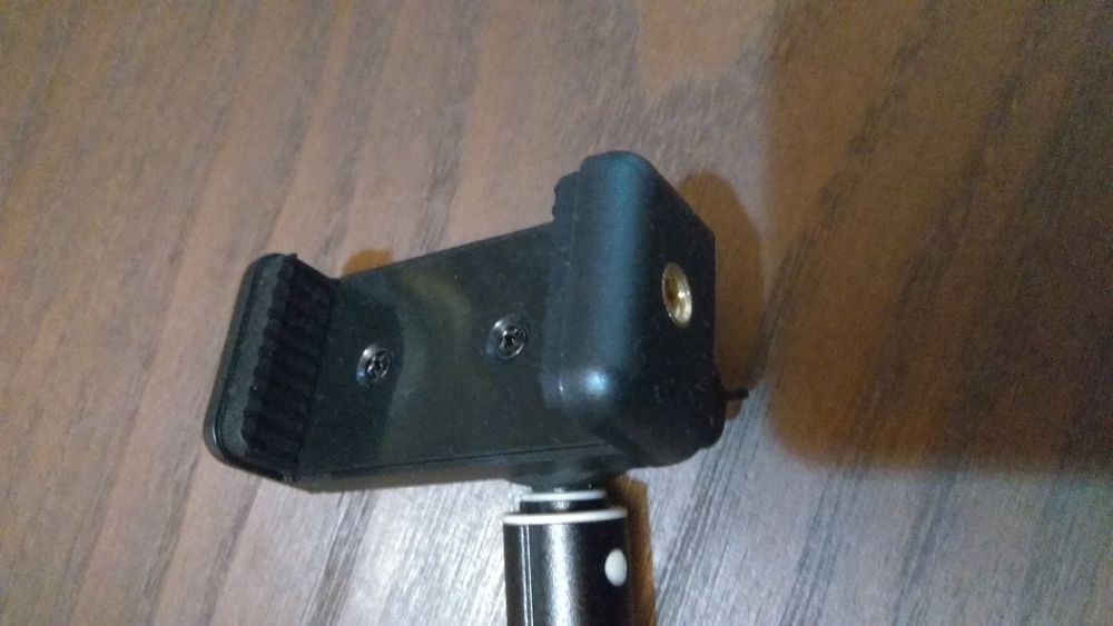 PowerBank com Bluetooth e stick de selfies