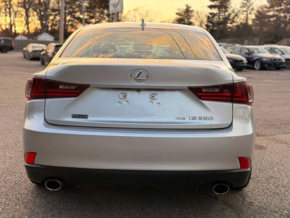 Lexus IS 350      2015