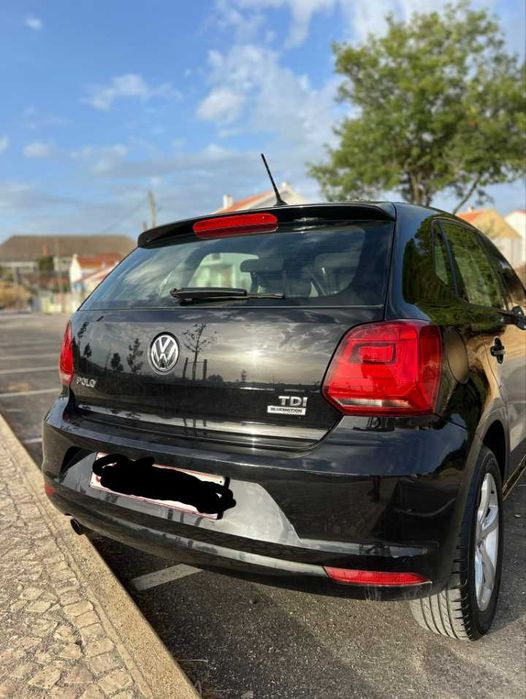 Carro impecável sempre bem estimado