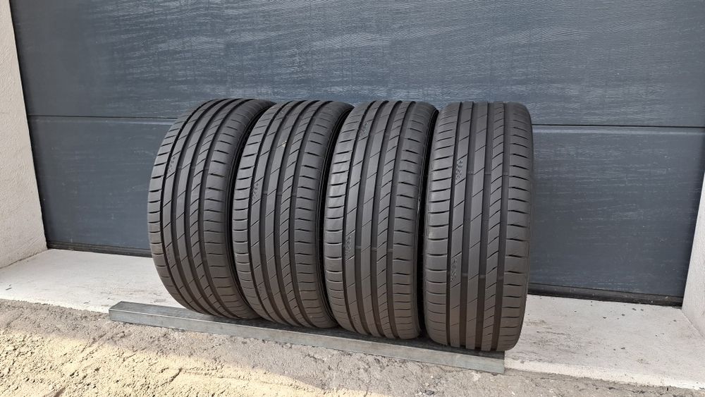 Kumho 225/45 ZR18 Ecsta 7.5 mm 2023