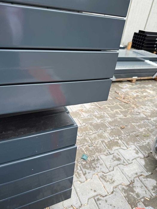 Słup 100x100x3 h-2,3 ocynk plus RAL