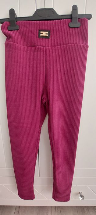 Legginsy r. 140/146