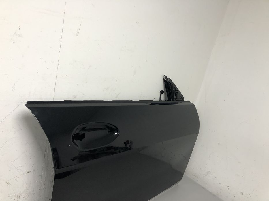 Двері передні праві колір 668 BMW 2 F44 2020-