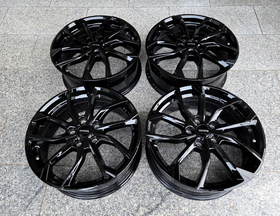 Alufelgi 18 5x114,3 Toyota Corolla Avensis Auris RAV4 CH-R Camry #100