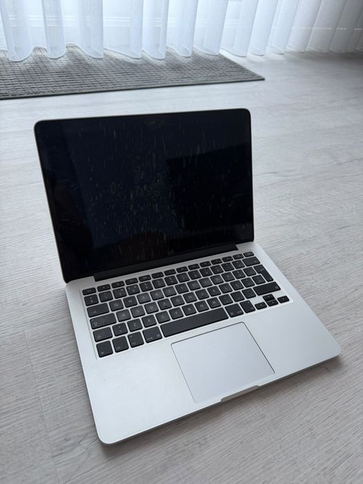 Macbook Pro.